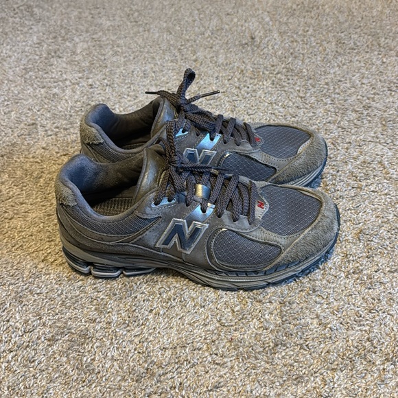 New Balance 2002r - (Castle) - Men’s 8.5 - Picture 1 of 5